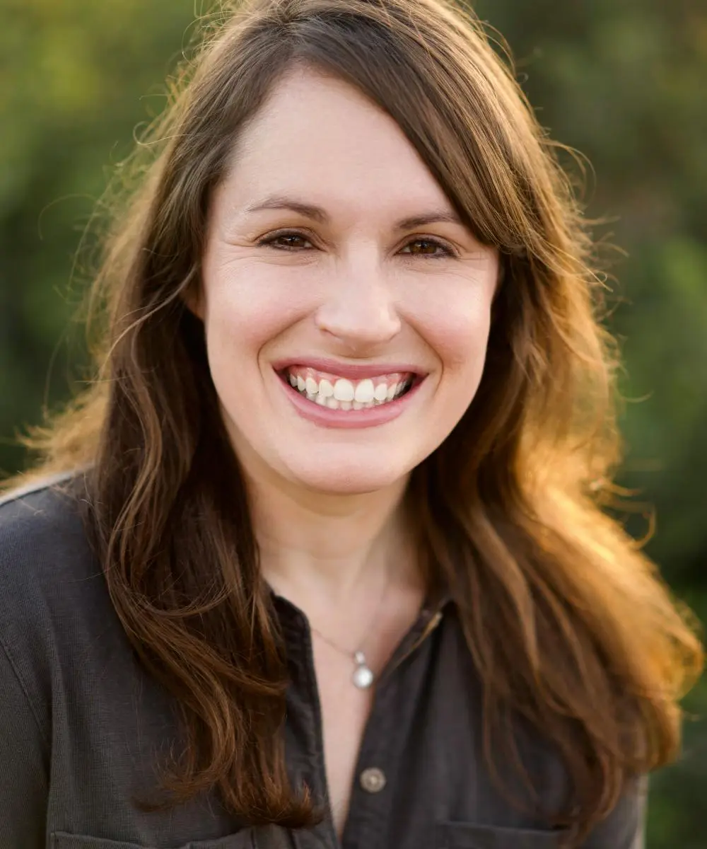 Shannon McCue - Portfolio Manager and Financial Advisor at PIP Wealth